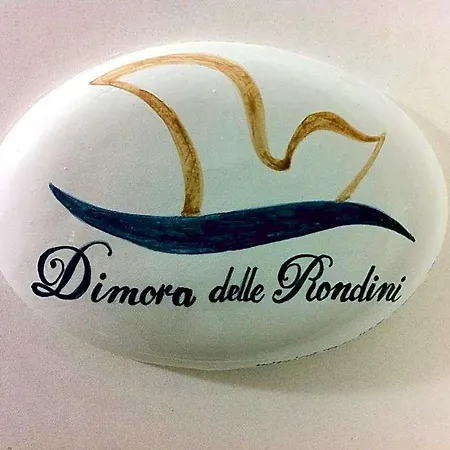 Couette-café Dimora Delle Rondini 4*