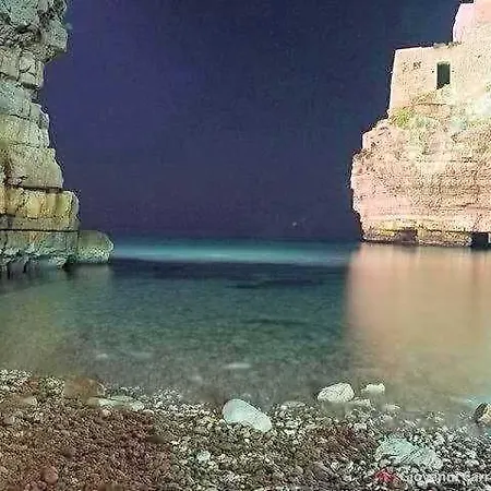 Dimora Delle Rondini Couette-café Polignano a Mare