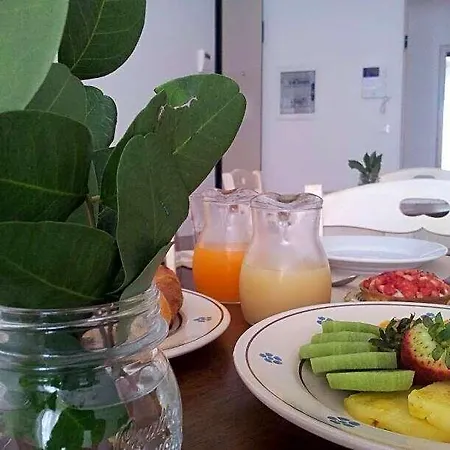 Couette-café Dimora Delle Rondini 4*