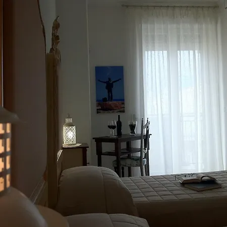 Bed and breakfast Dimora Delle Rondini 4*