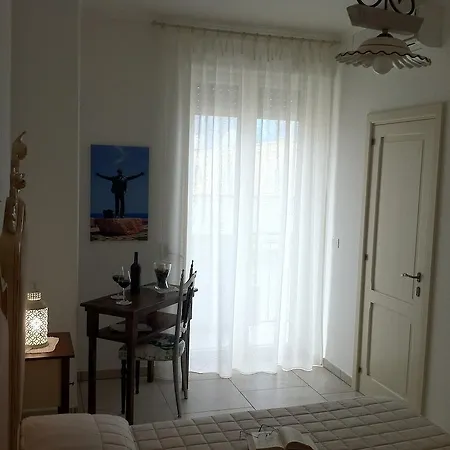 Dimora Delle Rondini Полиньяно-а-Маре